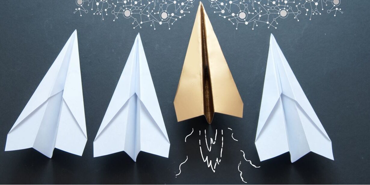 data-science-beratung data science beratung. entscheider rolle ausbauen. Papierflieger symbolisieren Aufwärtsbewegeung